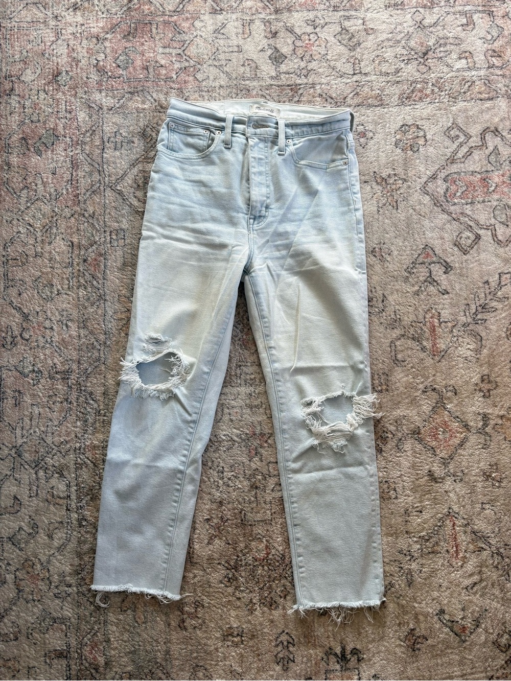 Madewell - THE MOMJEAN. Light Blue Distressed Straight Jeans
